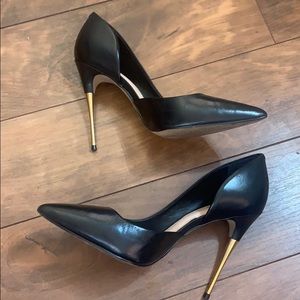 Women’s Black Pumps with Gold Heel